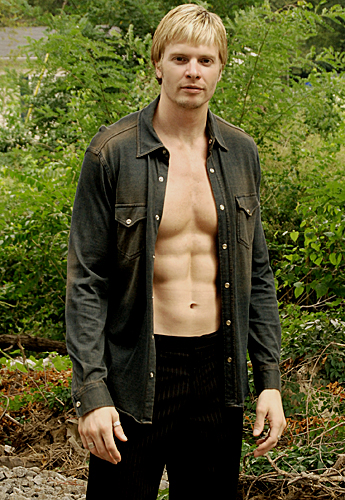 Davey T Hamilton Abs