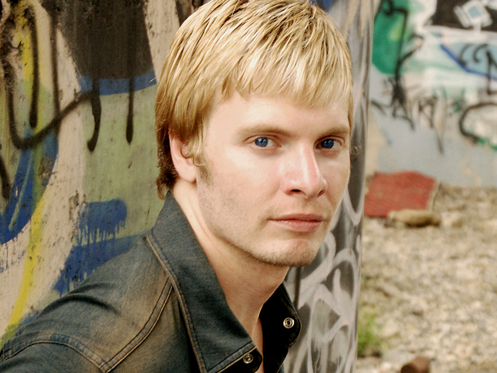 Davey T Hamilton Blue Stonewash Shirt Wallpaper